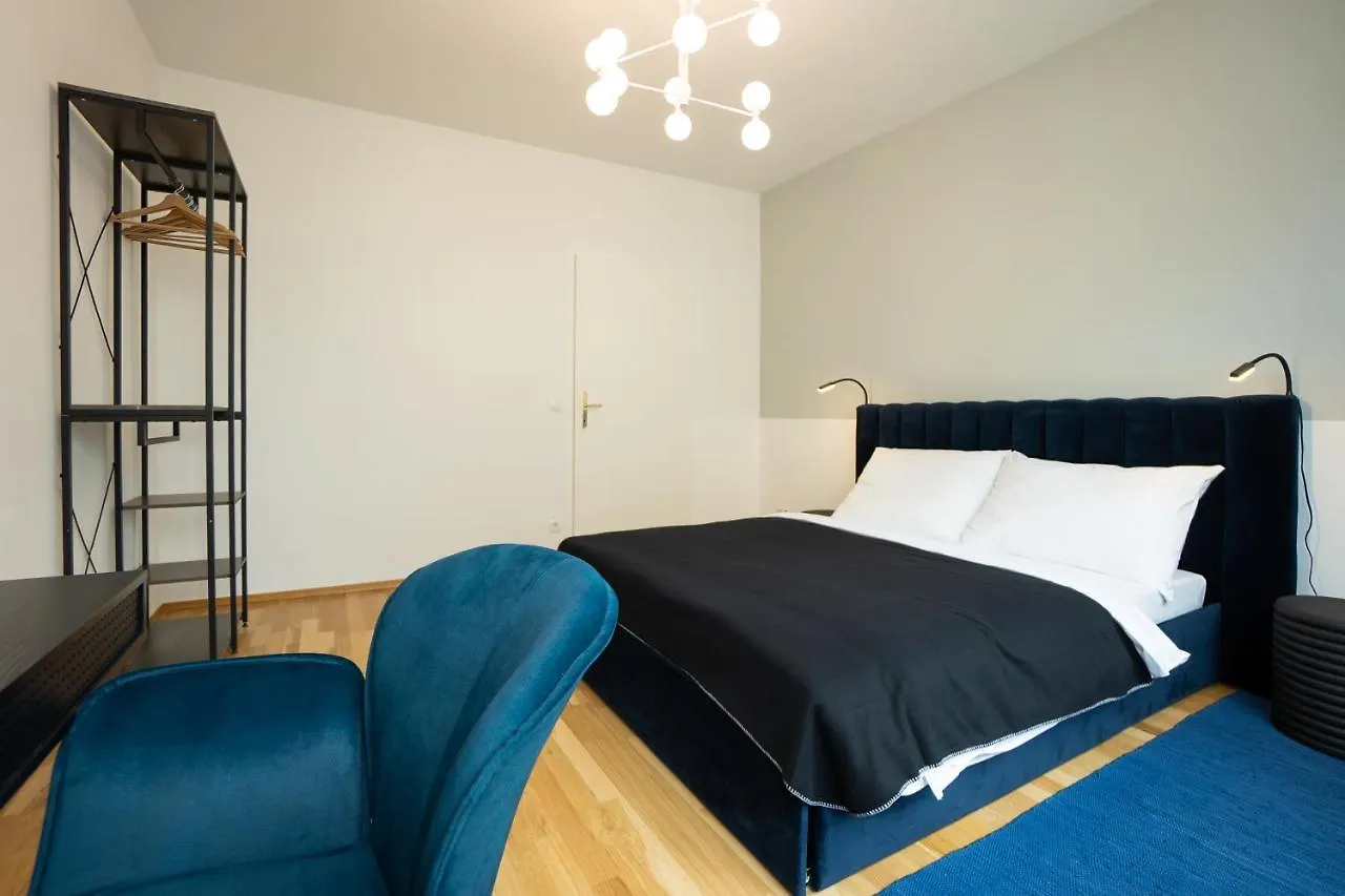 Bright Stylish Apartment In A Top Location Viyana