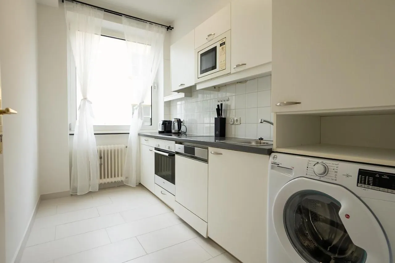Bright Stylish Apartment In A Top Location Viyana