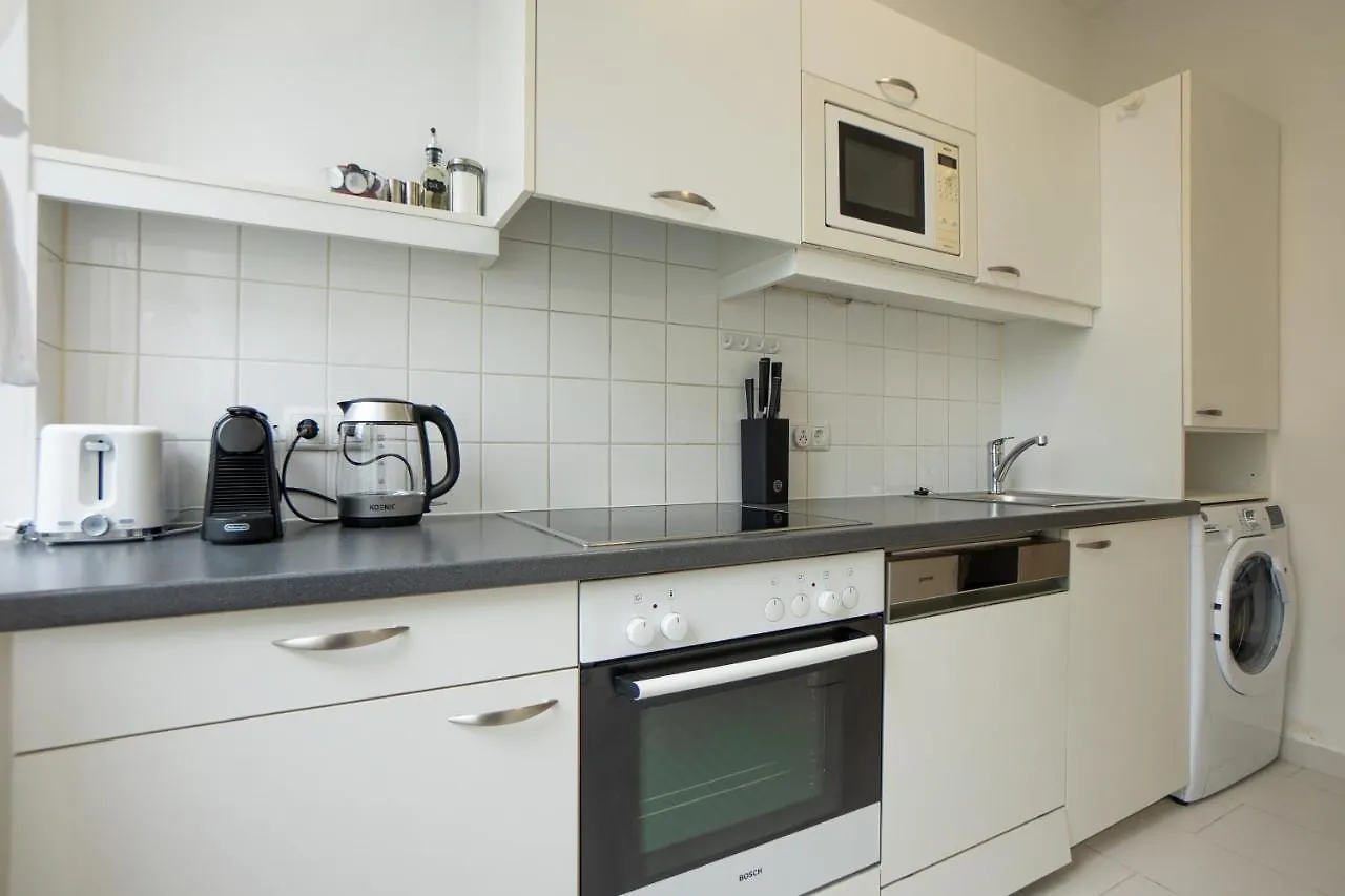 Bright Stylish Apartment In A Top Location Viyana