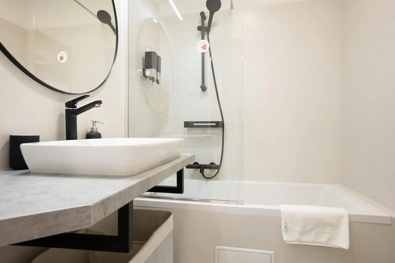 Bright Stylish Apartment In A Top Location Viyana