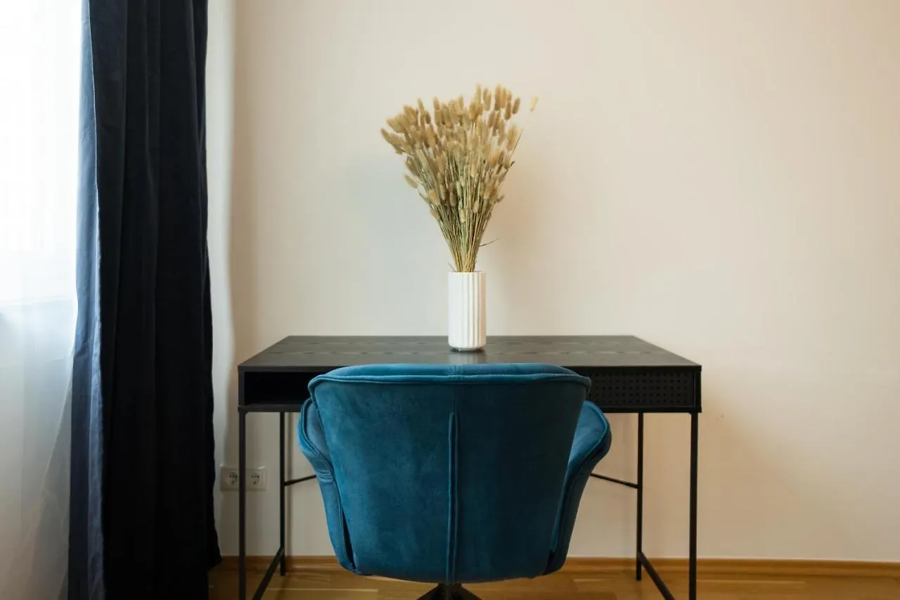 Bright Stylish Apartment In A Top Location Vienna